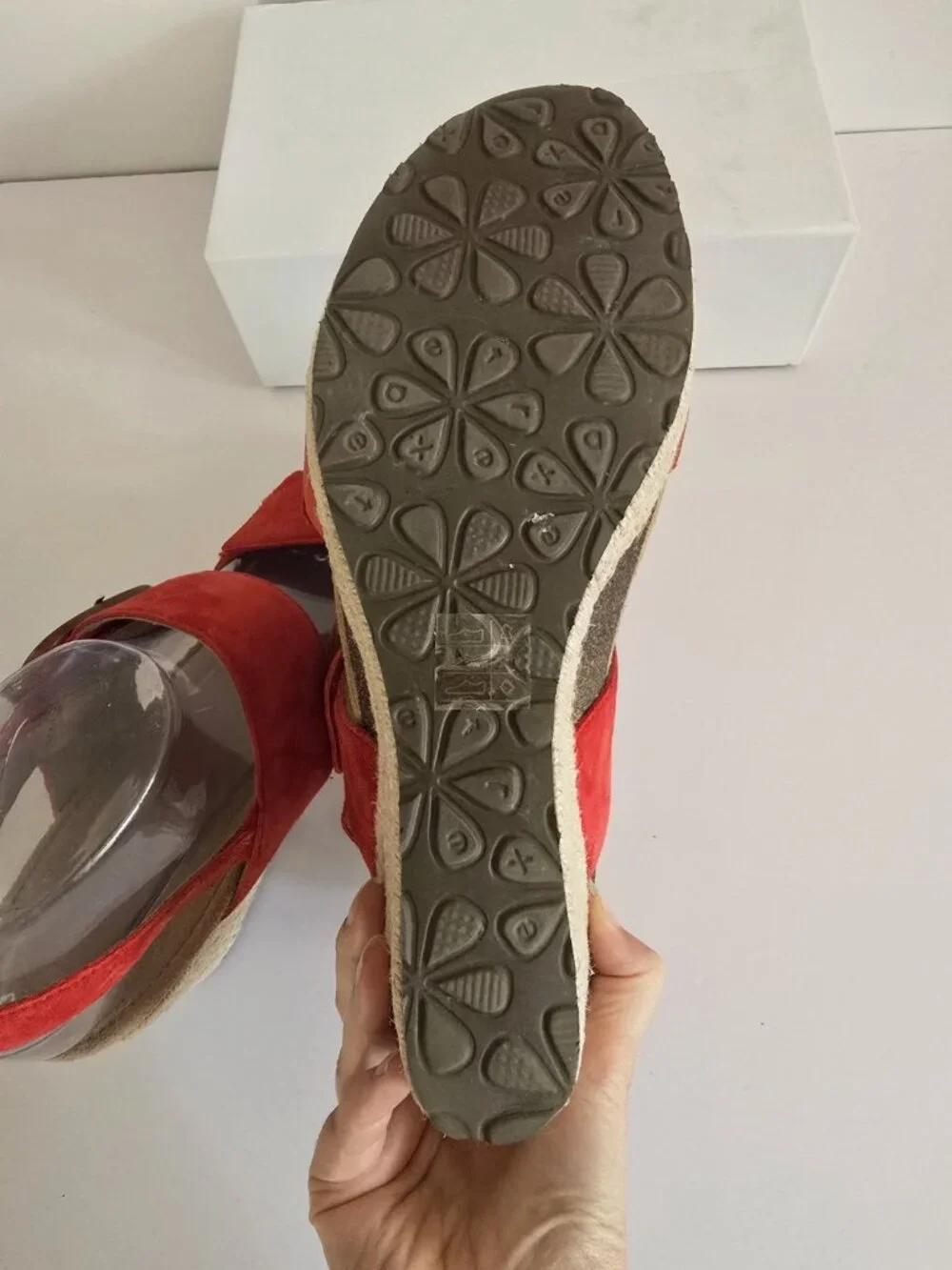 Aetrex Ashley Red Wedge Espadrille Sandals 9 9.5 Shoes Buckle Leather Open Toe